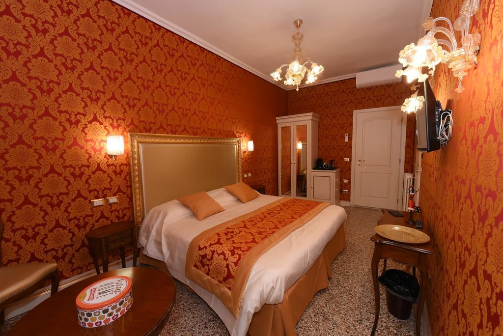 40.17 San Marco Hotel Venedig Eksteriør billede