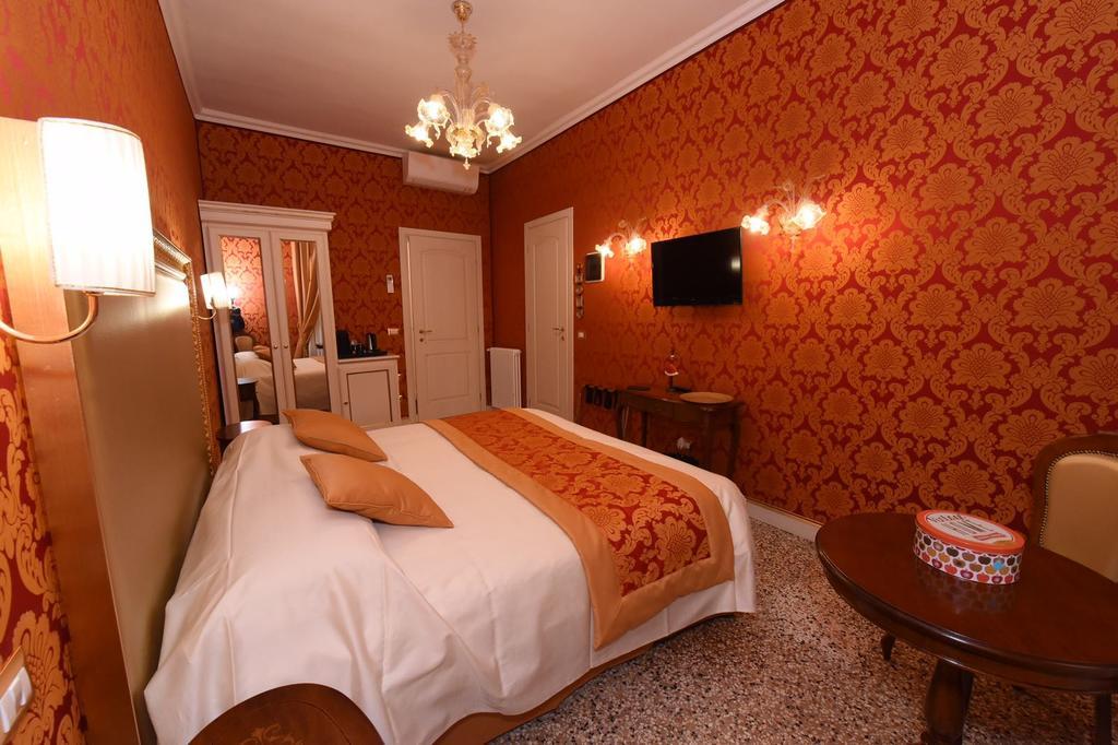 40.17 San Marco Hotel Venedig Eksteriør billede