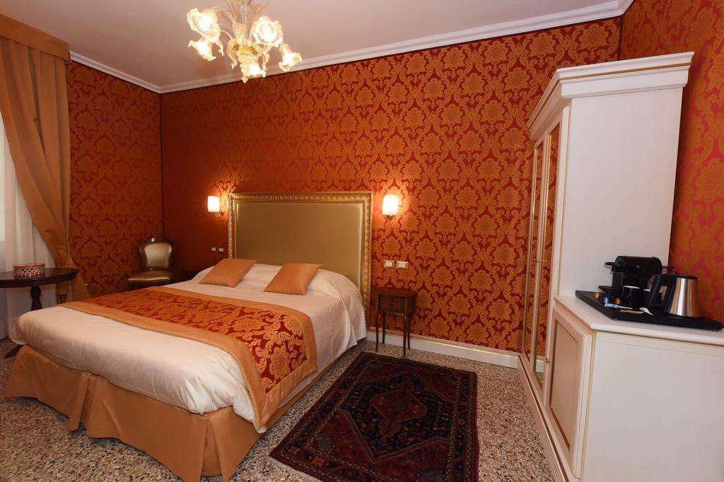 40.17 San Marco Hotel Venedig Eksteriør billede